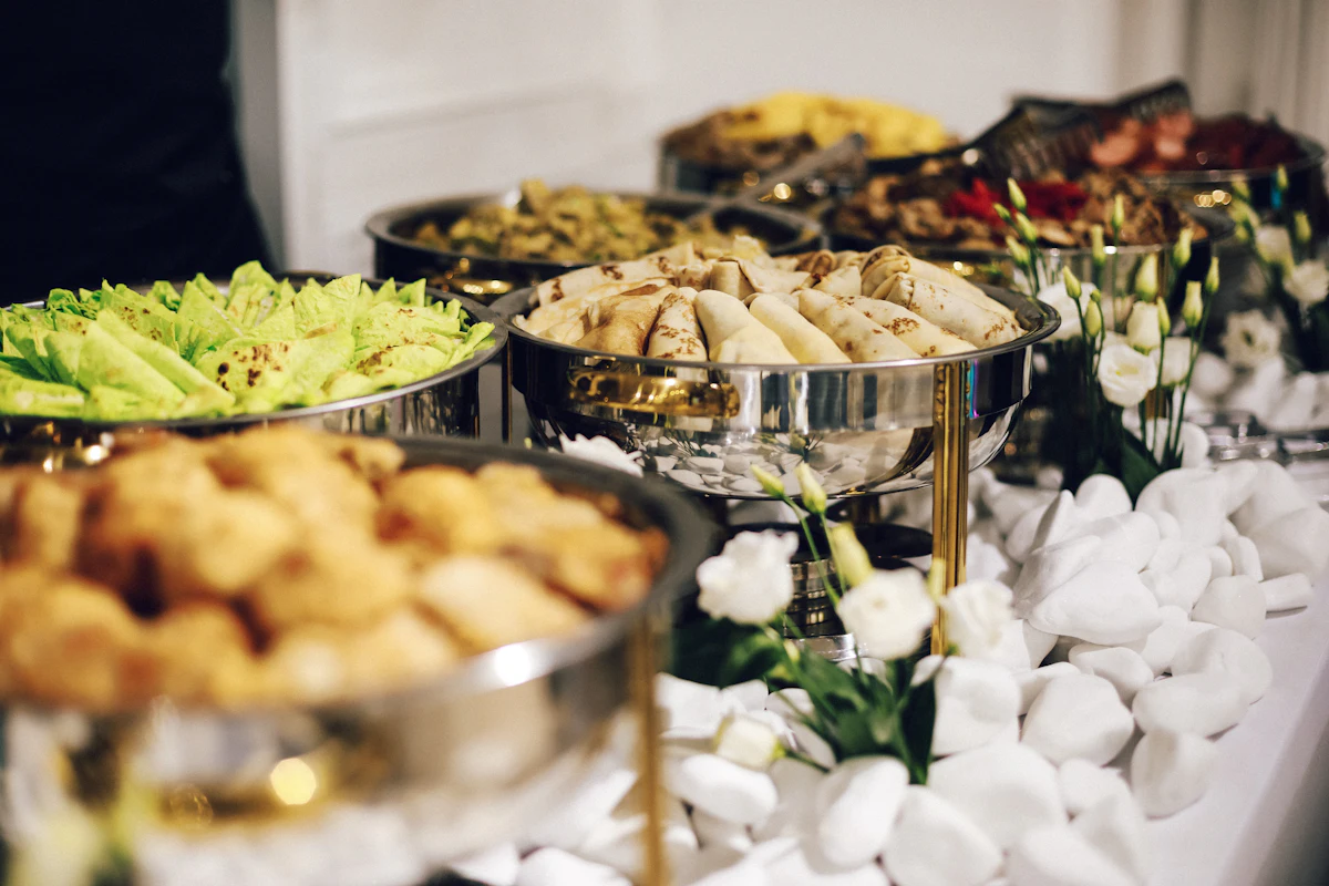 Buffet traiteur pour un événement d'entreprise